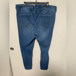 Maurices Classic Blue Skinny Jeans